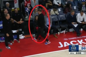 华体会入口-主裁解释纳斯两T被驱逐：对裁判说脏话 出言不逊