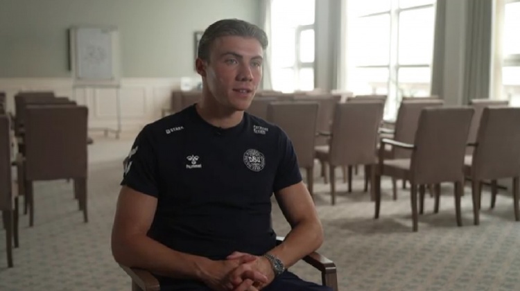 华体会官网下载-霍伊伦：考虑到我的年龄和抱负，必须离开曼联找一个相信我的球队