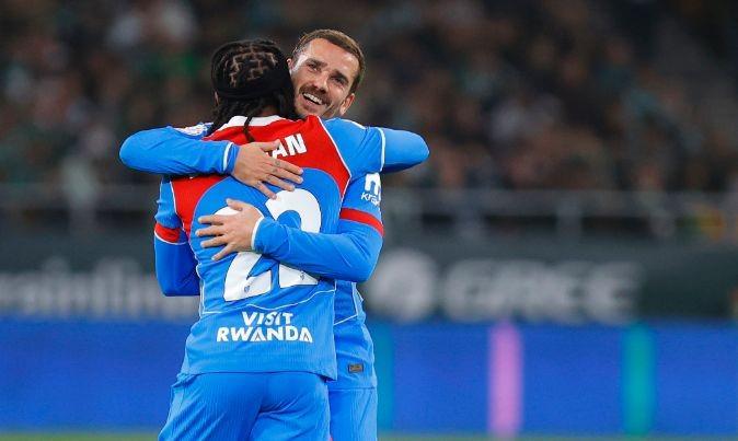 华体会官网下载-格列兹曼：贝蒂斯的草皮是西班牙最好的，我们主场的帮不上忙